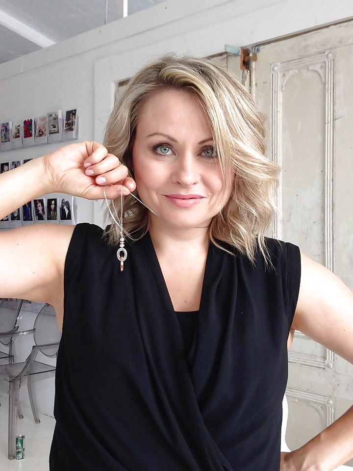 Sexy Celeb Bilder #32116999