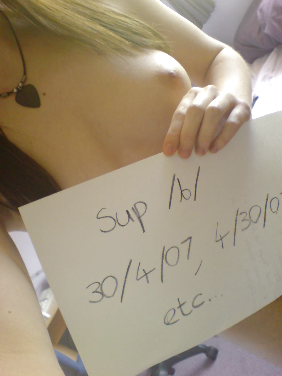 Anonymous Girl #36306707