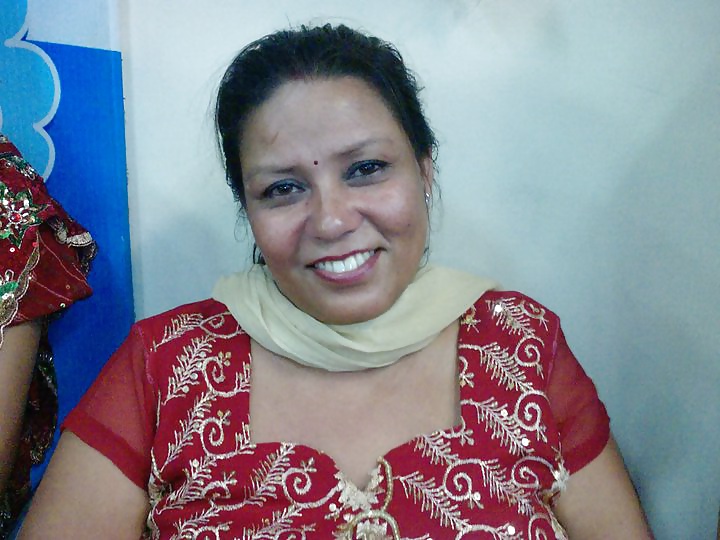 Nepali Sexy Mütter #39635314