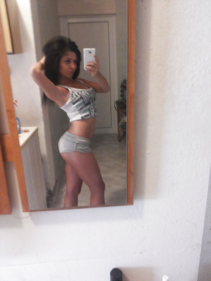 Bulgarian: Izabela