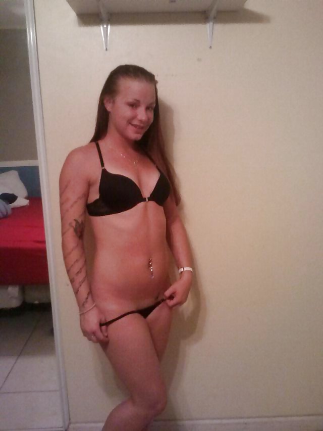 Más escorts
 #26876553