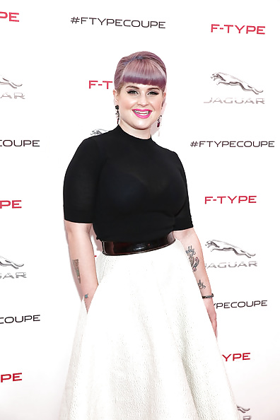 Kelly osbourne 
 #40707398