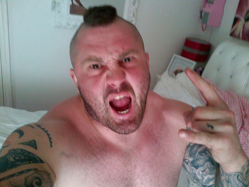 さらに男性も
 #33809408