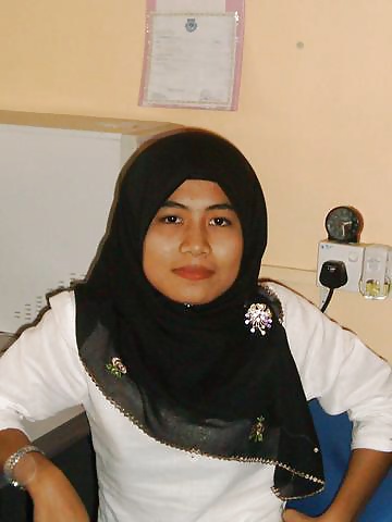 Tudung
 #26381993