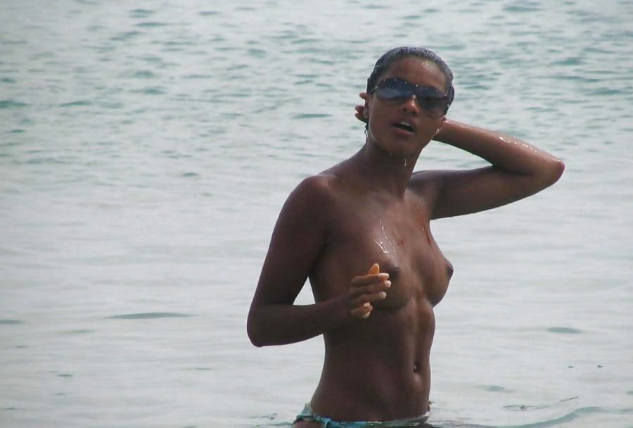 Black Girls at the Beach: Nudists and Exhibitionists #27817578