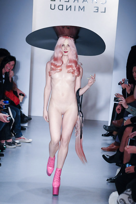 Divertido
 #23023607