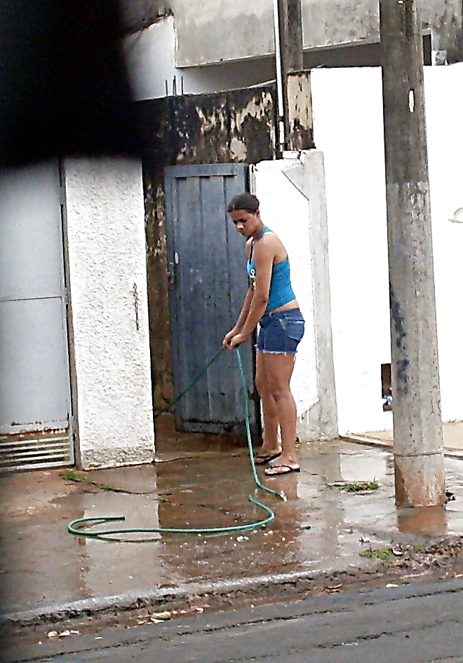 Espiando a vizinha gostosa #23282011