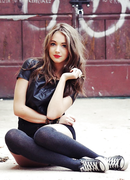 Chicks in Chucks - Mega Collection Part 2 #27068153