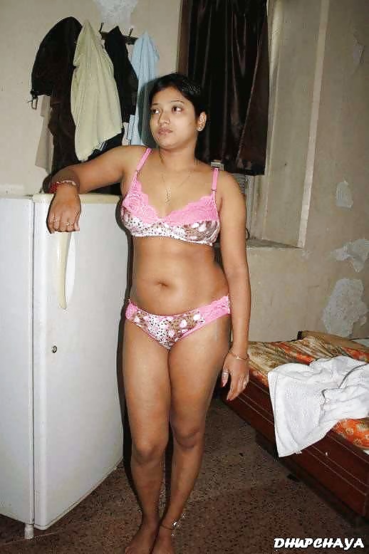 HOT DESI GIRL NUDE #25520849