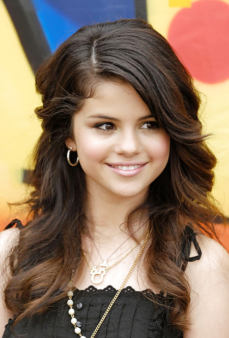 優勝はSelena Gomezです。 #36188434