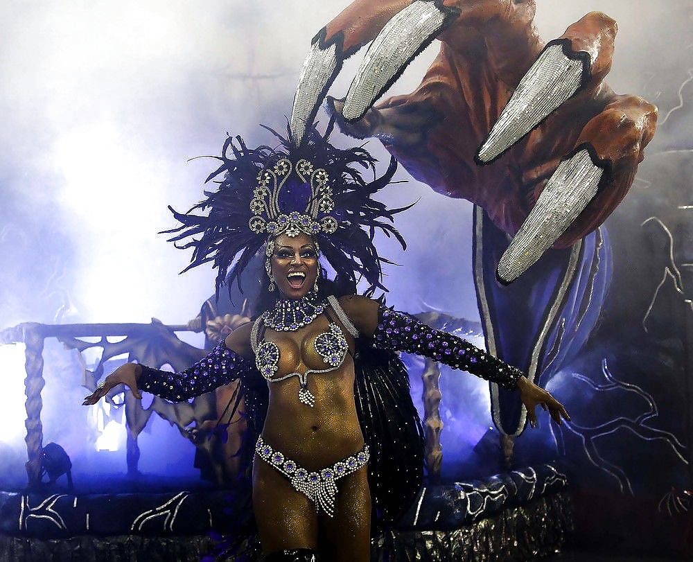 セクシーガール 125
 #35138510