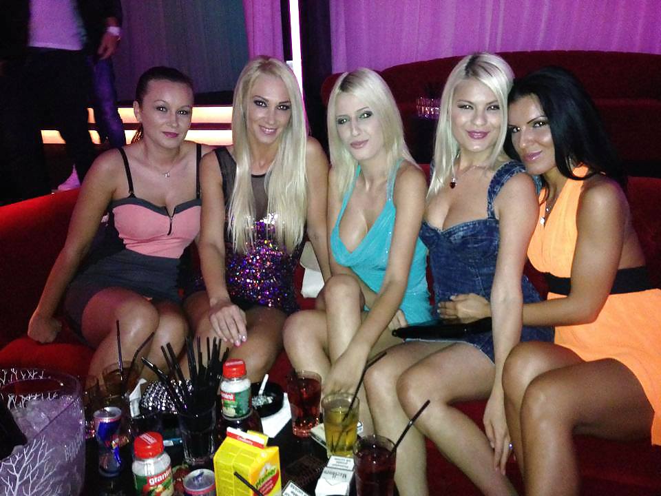 Rumänisch Mädchen: Georgiana #37916071