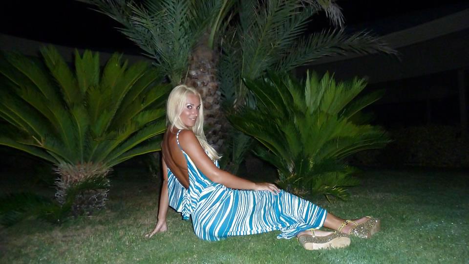 Rumänisch Mädchen: Georgiana #37916175