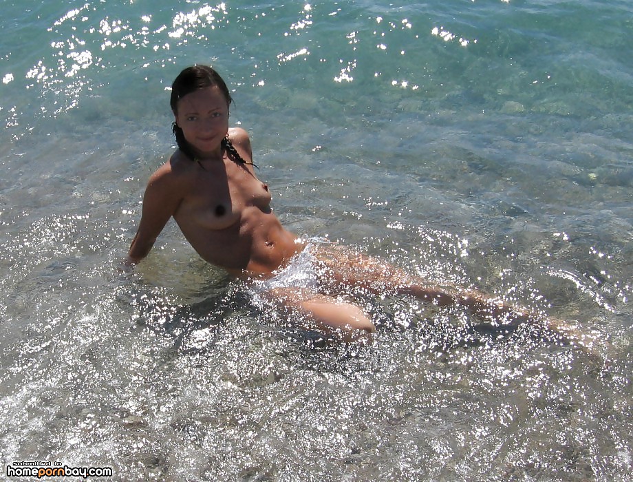 Girls love sunbathing topless #35297538