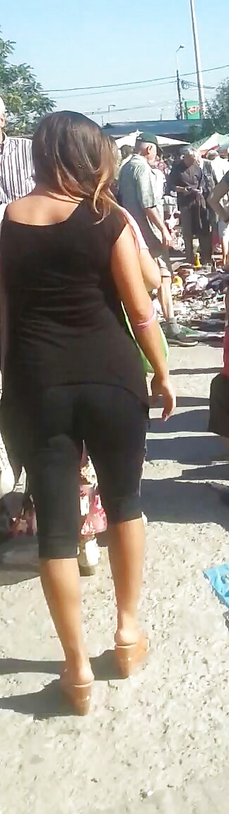 Spy sexy leggigns, feet, ass sexy women romanian #41071978