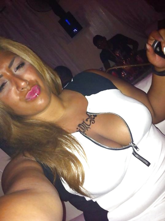 Beurette pour toujours 
 #34531356