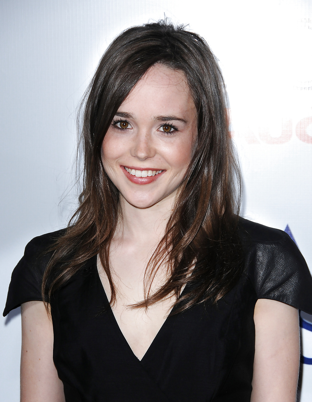 Celeb Cum Targets : Ellen Page #26919593