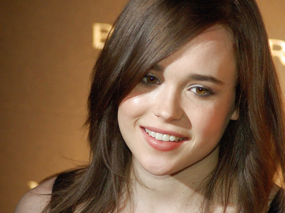 Celeb Cum Targets : Ellen Page #26919646