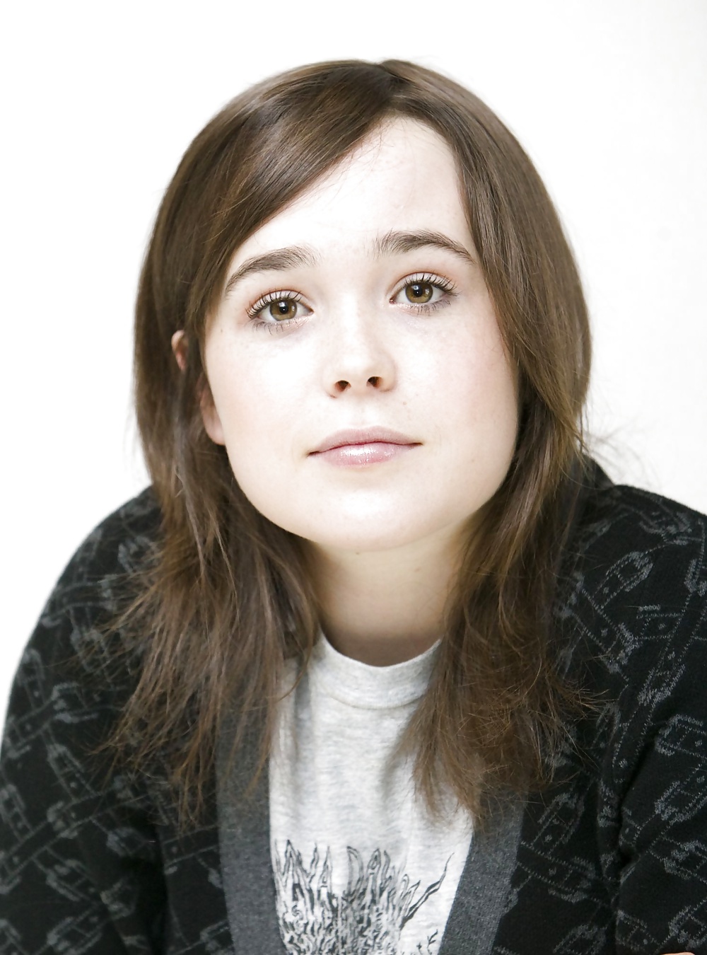 Celeb Cum Targets : Ellen Page #26919841