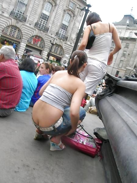 Upskirt Sans Culotte #rec Montrant La Chatte 16 Nudité En Public #28171730