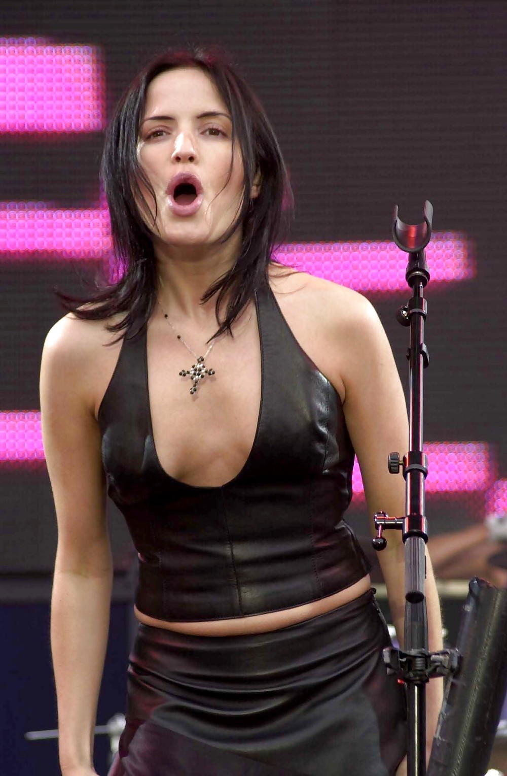 Singer andrea corr, oops, pokies, seethrough+other hot pics
 #36341779