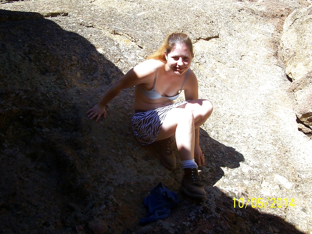 Lady devil en el parque estatal smith rock.
 #31292246