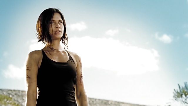 Rhona mitra 2
 #40208950