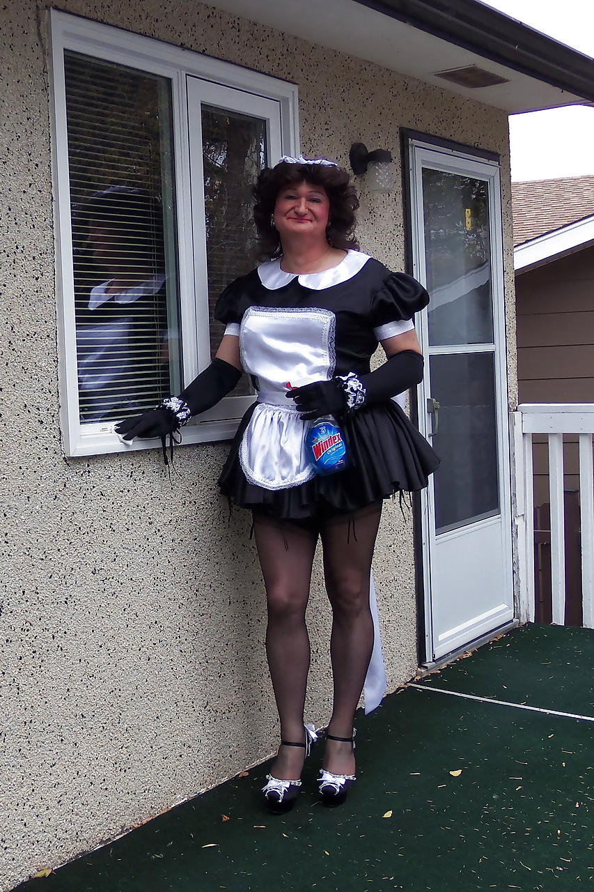 Barbee the french maid
 #32236603