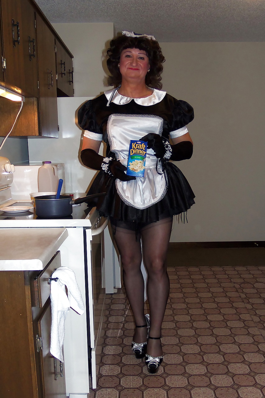 Barbee the french maid
 #32236622