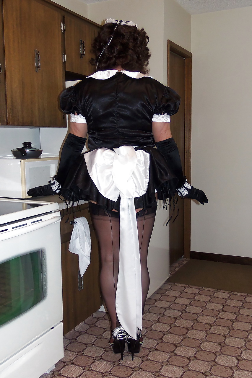 Barbee the french maid
 #32236686