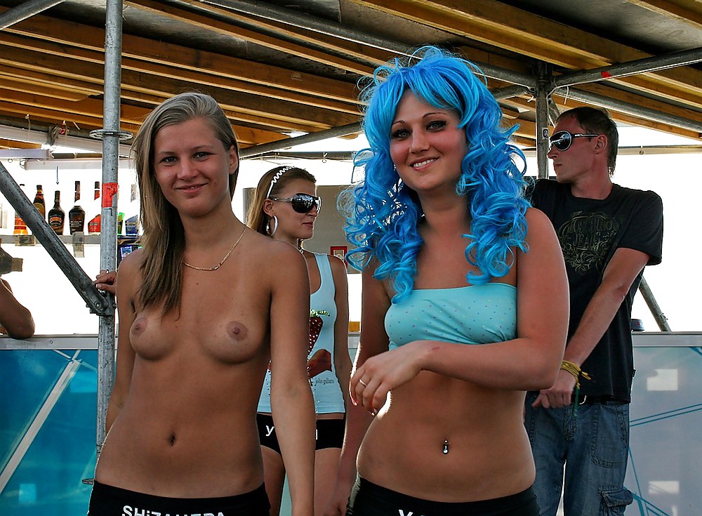 Amateur 25 #25407271