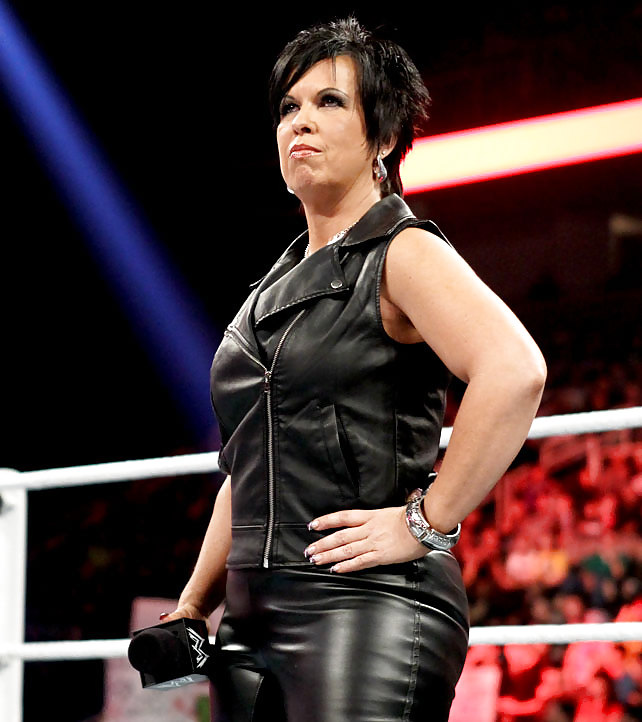 Vickie guerrero
 #36409965