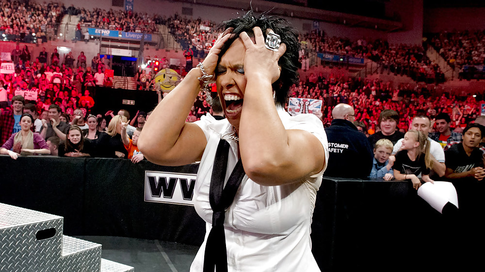 Vickie guerrero
 #36410001