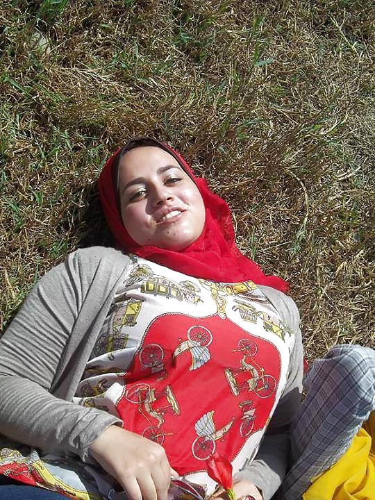 Beautiful hejab 2
 #27423682