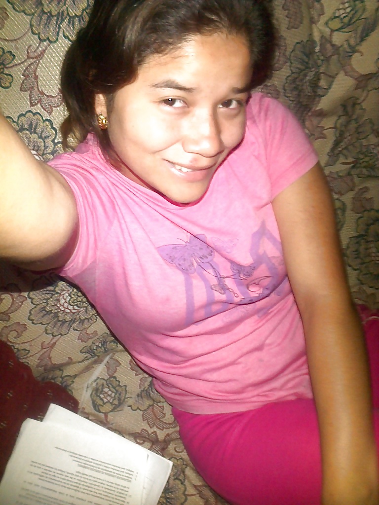Estudiando y ensenando alguito de mis cositas  #40703781