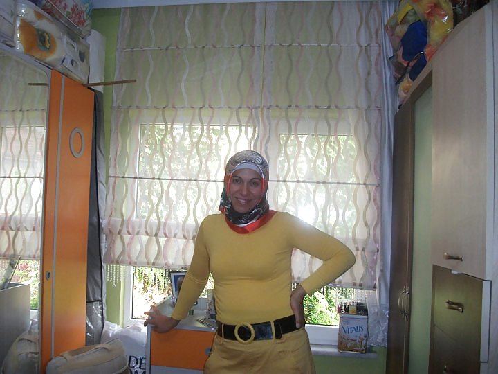 Arabisch-muslimischen Türkischen Turban-Hijab #38045925