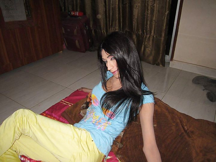 Pakis shemales #38876338