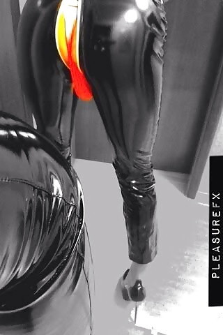 最初の 
 #35513582