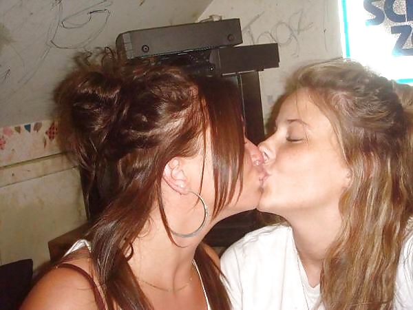 Teen lesbians  #27205930