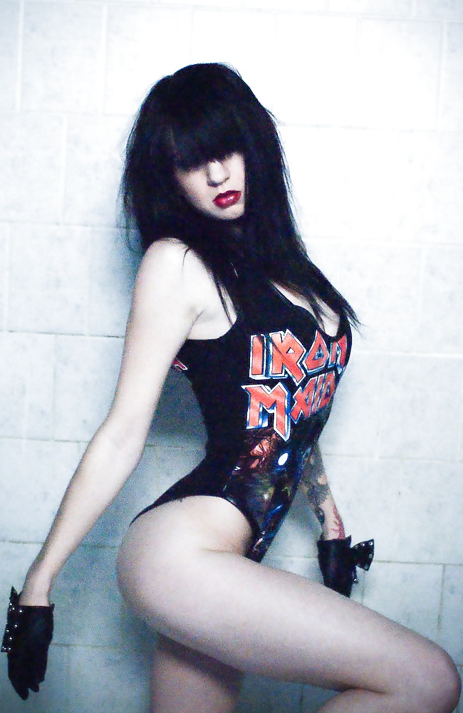 Metal Girls 2 #32597367