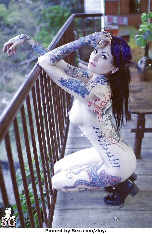 Fantasía-amazona emo tatuaje tinta mujeres punk
 #34871891