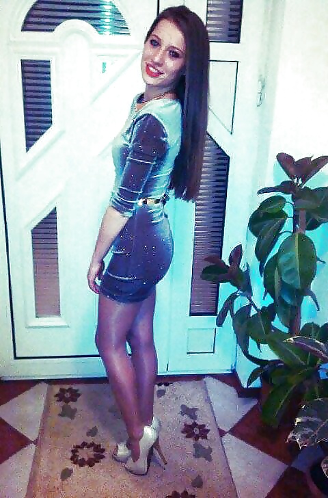 ハイヒールの女 37
 #30056411