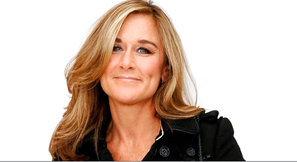 Would love to lick angela ahrendts' boots
 #34455668