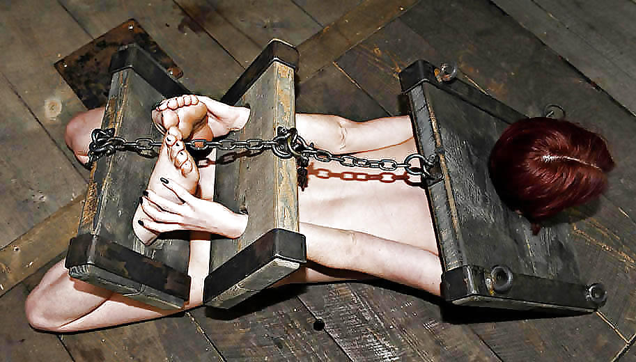 Más bondage
 #33370289