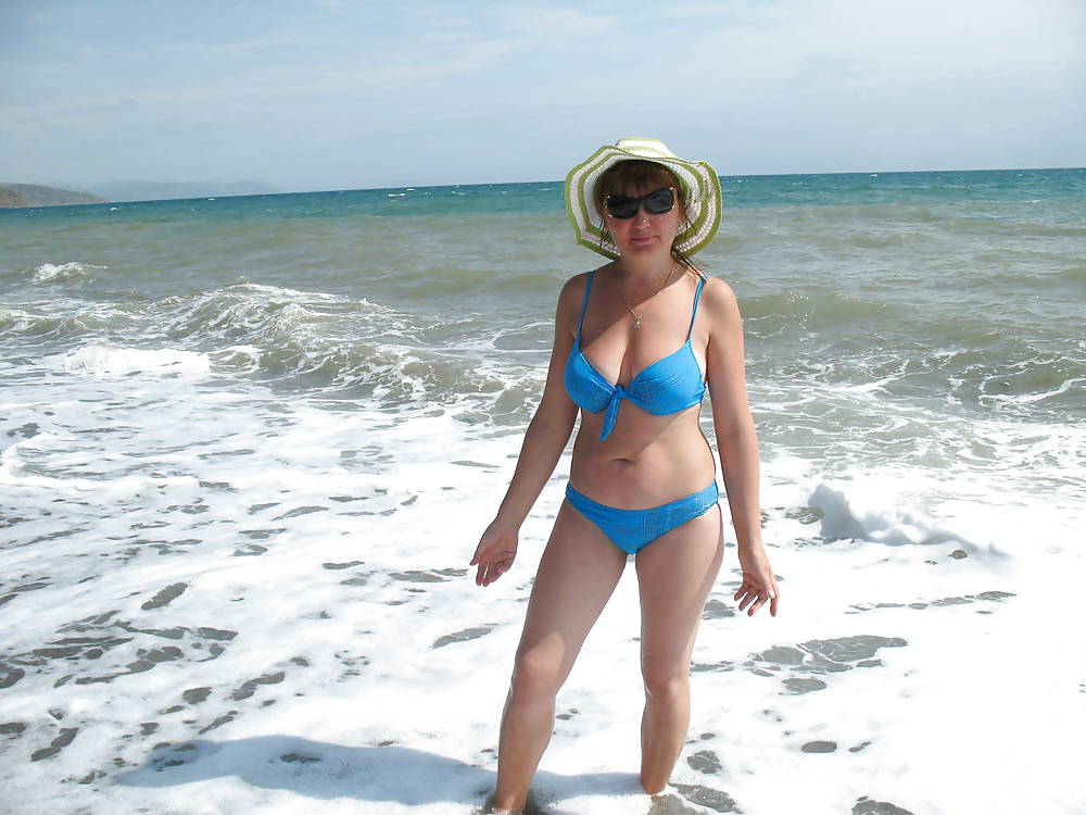 Donne mature sulla spiaggia! amatoriale!
 #25116137