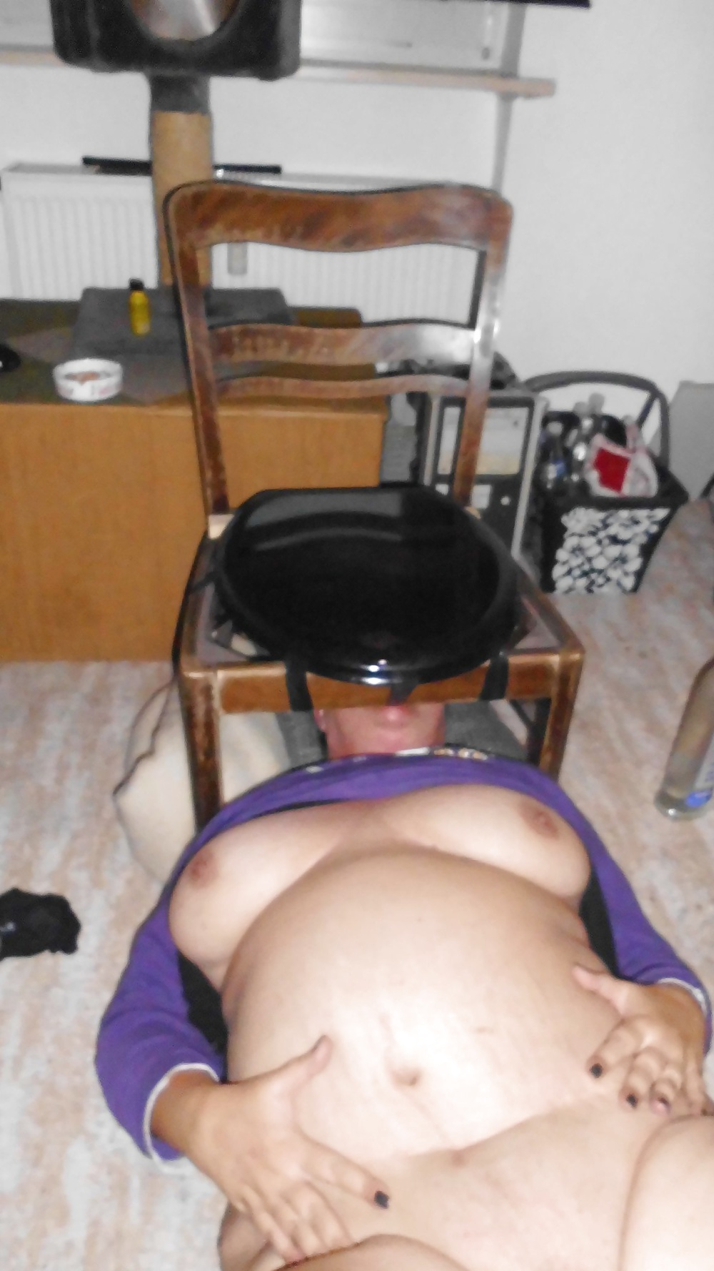 Unterm Toilettenstuhl #32014889