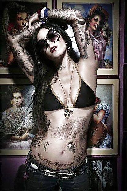 Tatuaggi - kat von d, e altre ragazze tatuate
 #31411015