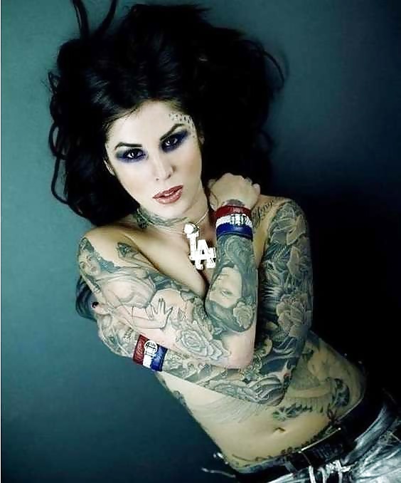 Tatuaggi - kat von d, e altre ragazze tatuate
 #31411019