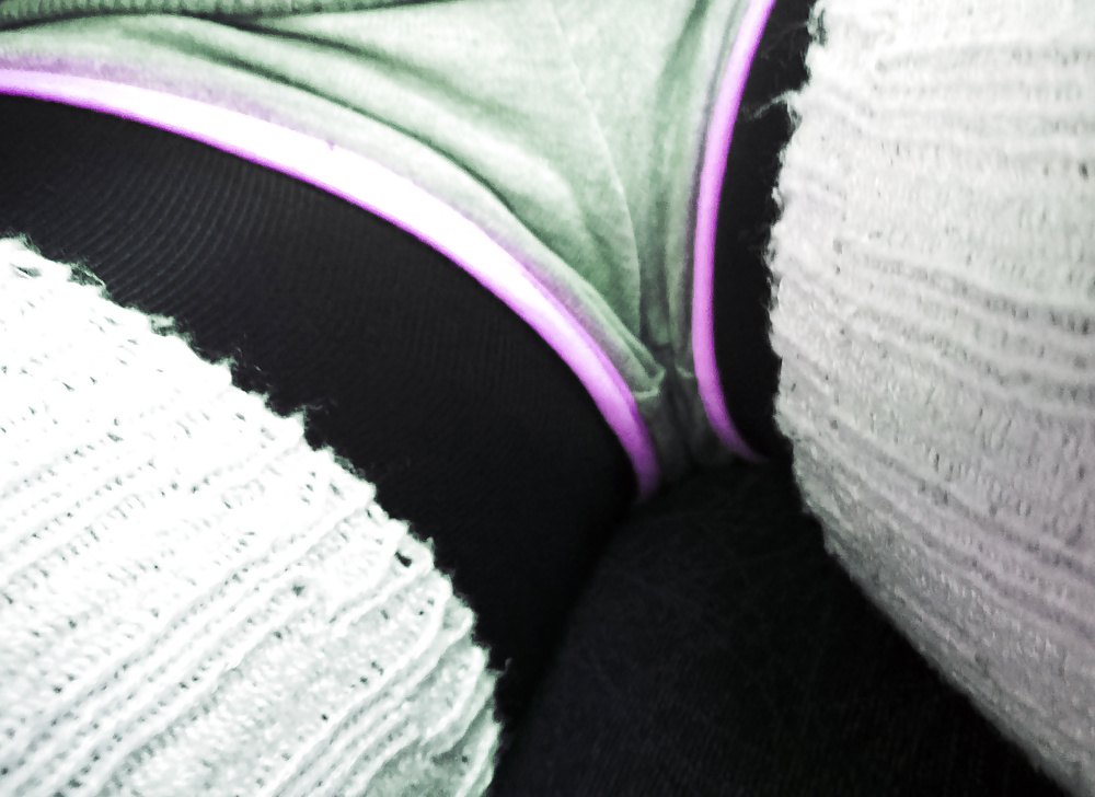 Close - Up #26996697