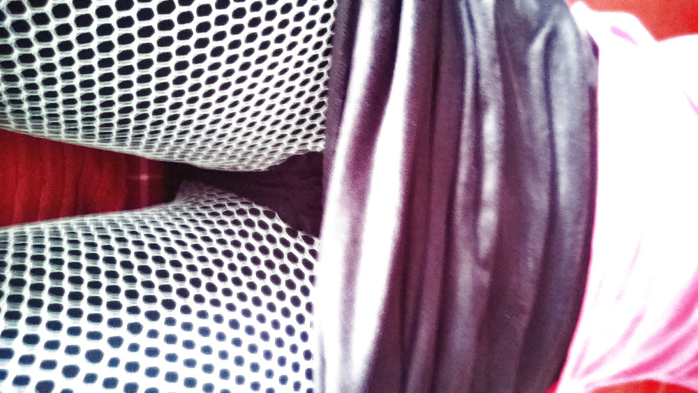 Close - Up #26996716